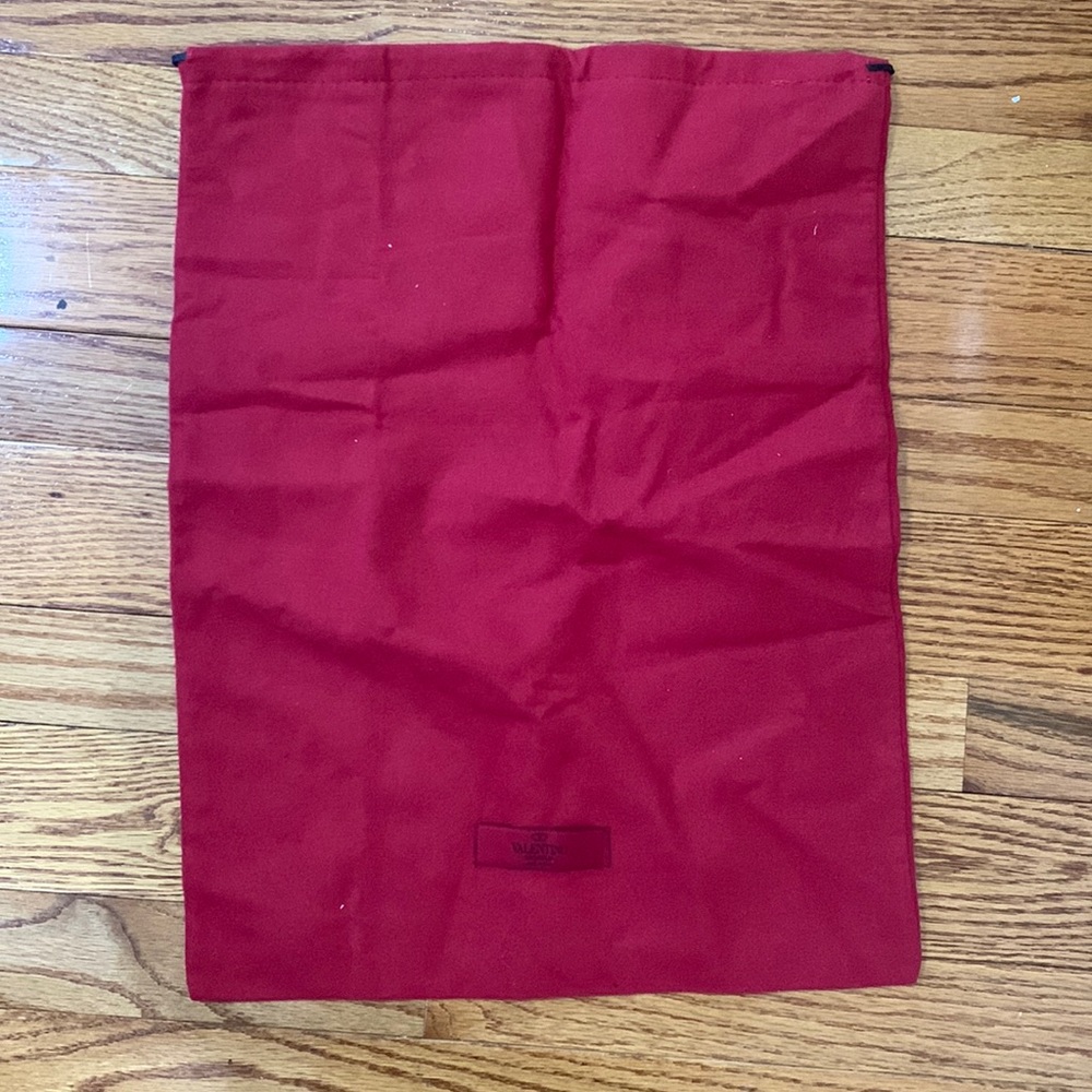Valentino dust bag